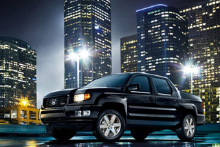 Illustration for article titled The Honda Ridgeline Is Not A Utilitarian Pickup Truck
